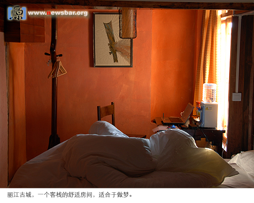 丽江古城，一个客栈舒适的房间，适合做梦。