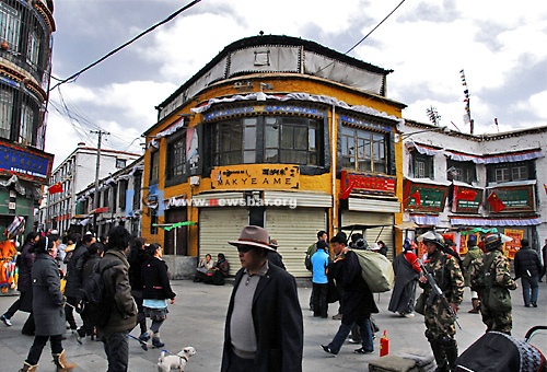 西藏：八廓街上著名的玛吉阿米藏餐厅……