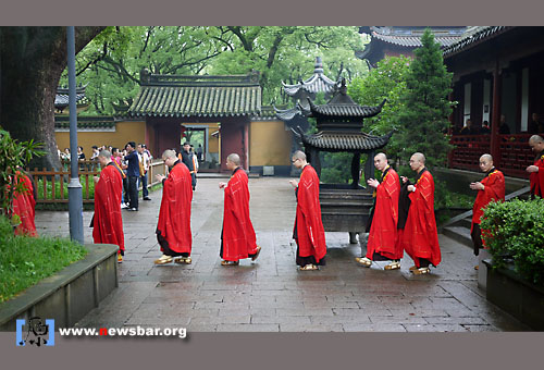 普陀寺，南无观世音菩萨……