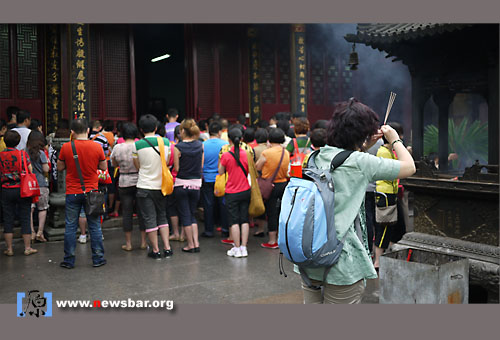 普陀寺，南无观世音菩萨……