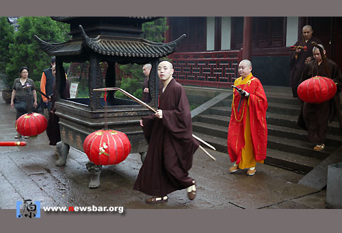 普陀寺，南无观世音菩萨……